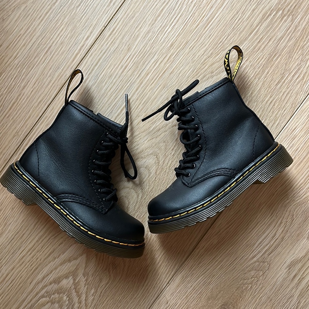 Like-new Dr. Martens 1460 Black Leather Lace Up Zip Ankle Boots Toddler